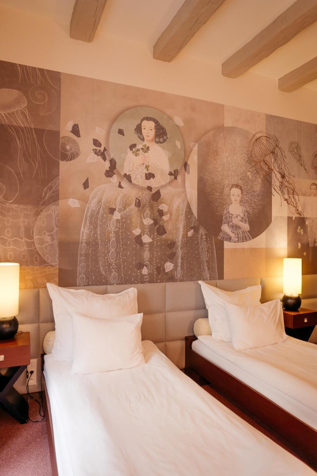 Vanilla Hotel Lublin Bagian luar foto